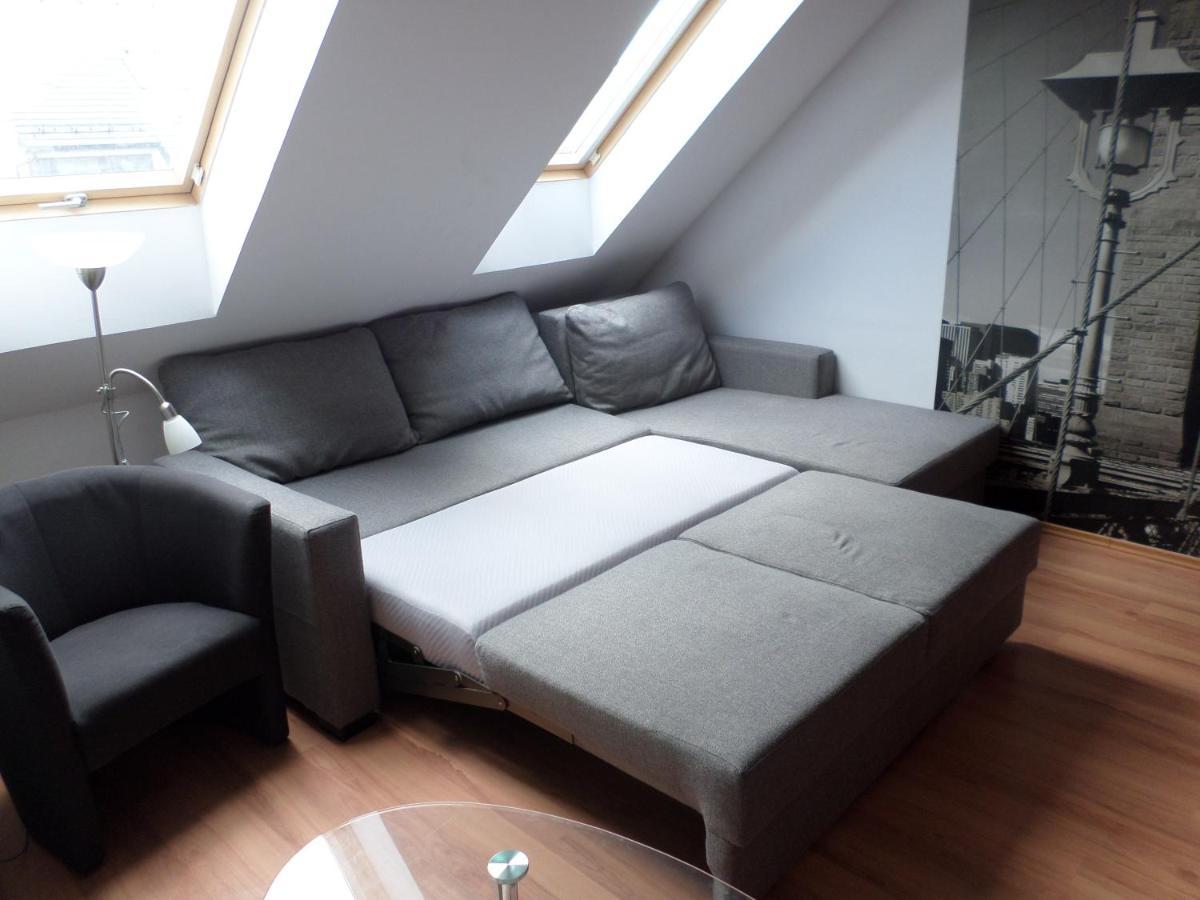 Appartement Cecilia Apartman à Sárvár Extérieur photo